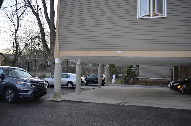 121 Longwood Ave Unit 4B, Brookline, MA 02446 - view of parking lot