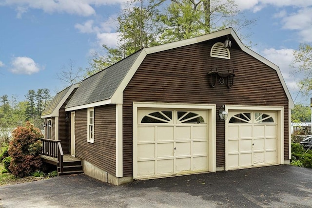 38 Lakeshore Dr, Wayland, MA 01778 - view of detached garage