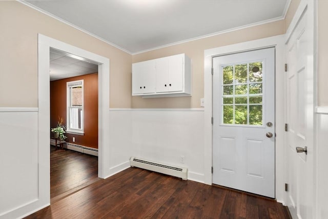 448 Washington St, Warren, MA 01083 - doorway featuring baseboard heating, dark wood finished floors, crown molding, and a wainscoted wall