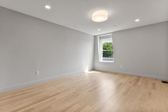 88 Maverick St Unit 3, Boston, MA 02128 - unfurnished room featuring light wood-type flooring and recessed lighting