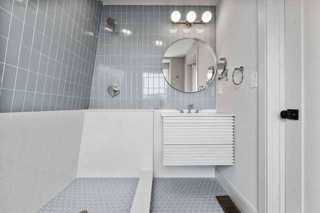 88 Maverick St Unit 3, Boston, MA 02128 - bathroom with tiled shower and vanity