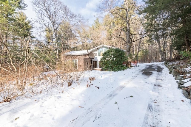 Listing photo 3 for 55 Spruce Hill Rd, Weston MA 02493