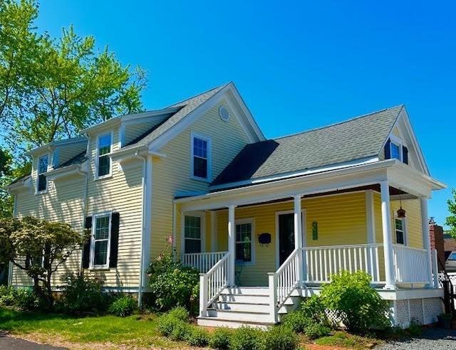 60 King St, Swampscott, MA 01907 - view of front of property with a porch and a shingled roof