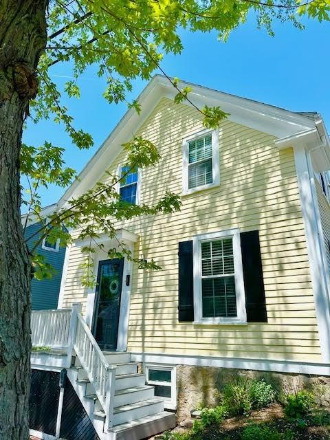 60 King St, Swampscott, MA 01907 - view of front of house