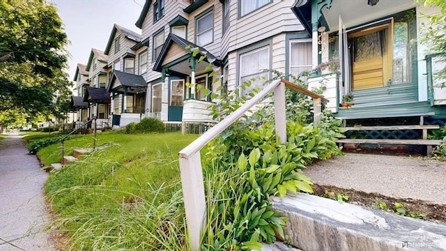 48 Summer St, Adams, MA 01220 - view of home's community featuring entry steps