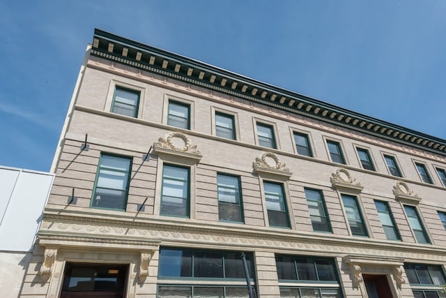 view of building exterior