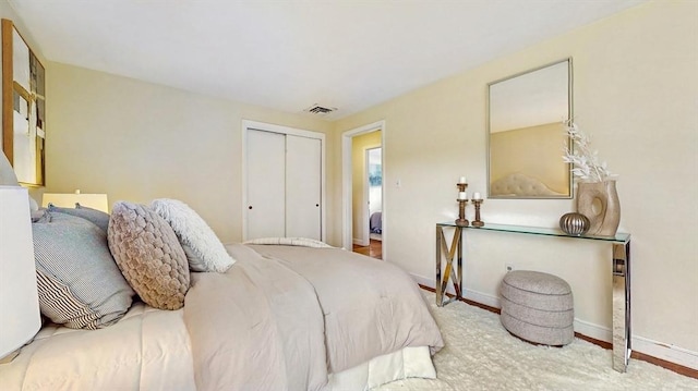 41 Lee Rd, Needham, MA 02494 - bedroom featuring a closet and baseboards