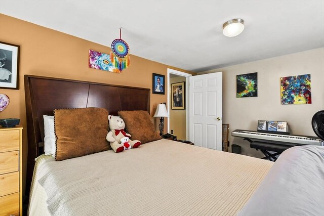 27 Whittier St, Fall River, MA 02724 - view of bedroom