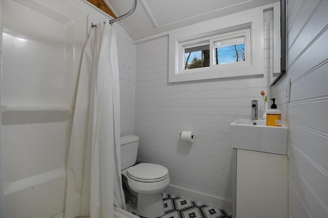 82 Shore Rd Unit 9, Truro, MA 02652 - full bath featuring vanity and a shower with shower curtain