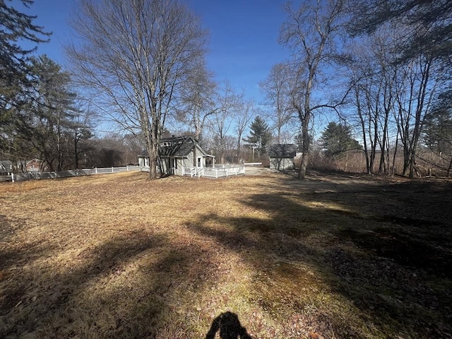 view of yard featuring fence