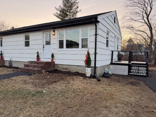 view of front of property