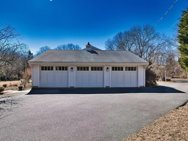 view of detached garage