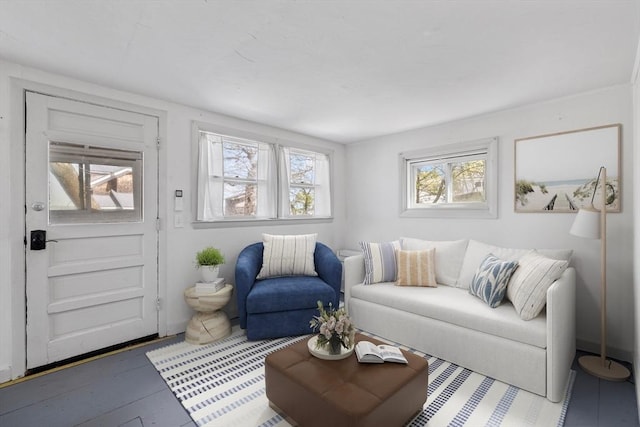 9 Nonantum Rd, Marblehead, MA 01945 - view of living area