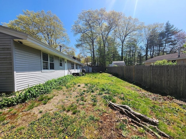 view of yard featuring fence