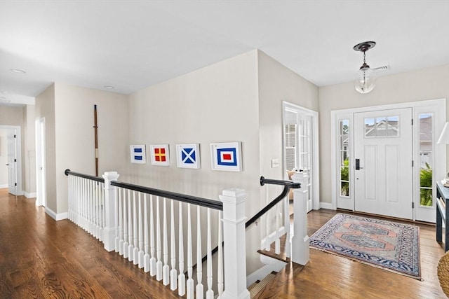 90 Chittenden Ln Unit 90, Cohasset, MA 02025 - foyer featuring wood finished floors and baseboards