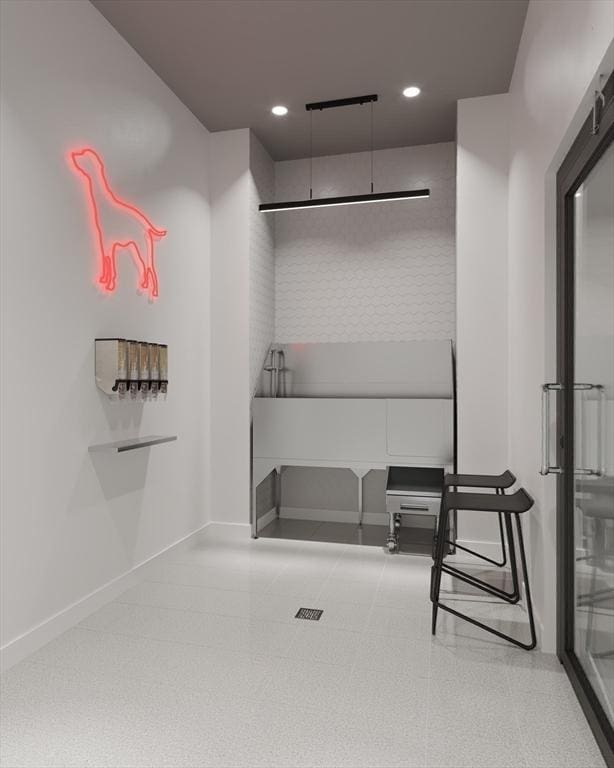 1395 Washington St Unit Ph2, Boston, MA 02118 - interior space featuring recessed lighting and baseboards