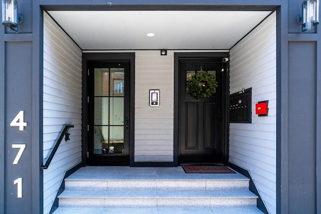 view of property entrance
