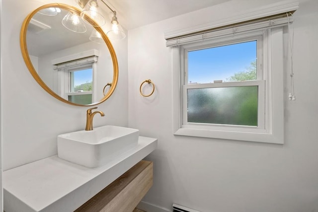 bathroom featuring a sink