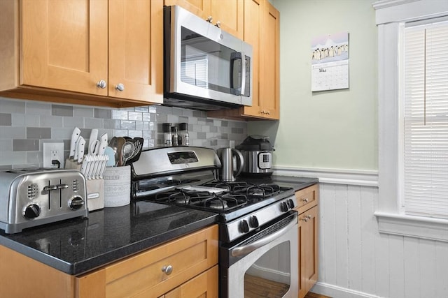 kitchen featuring stainless steel appliances