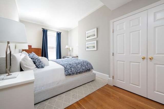 84 Commonwealth Ave Unit 4, Boston, MA 02116 - bedroom with ornamental molding, wood finished floors, and baseboards