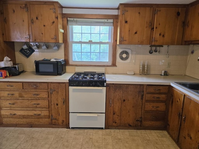 22 Cypress, Falmouth, MA 02536