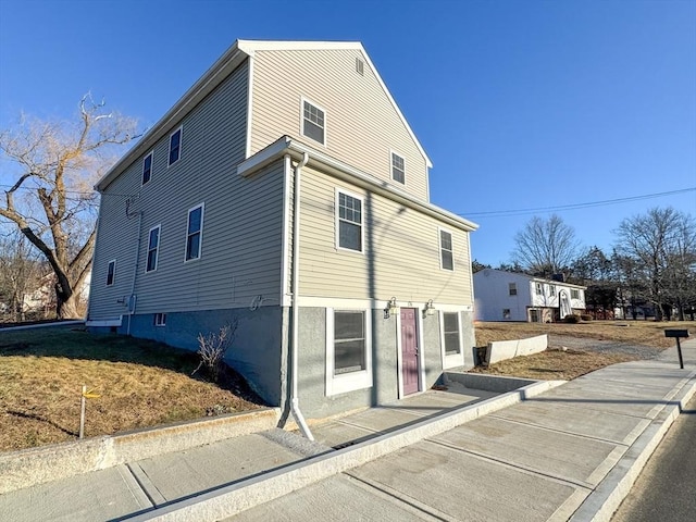 view of property exterior