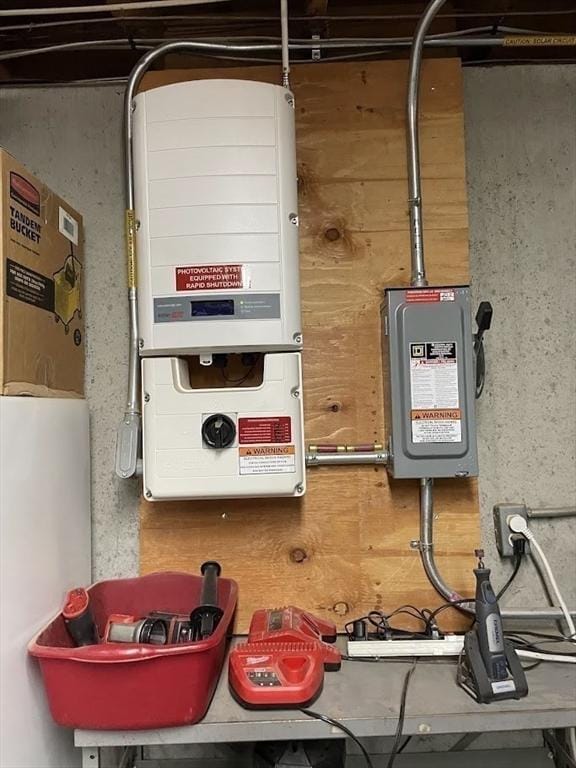 33 Whittemore St, Leicester, MA 01524 - view of utility room