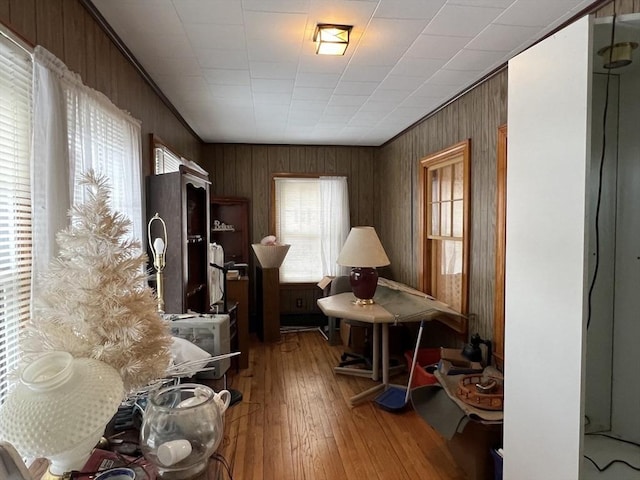 living area with hardwood / wood-style flooring