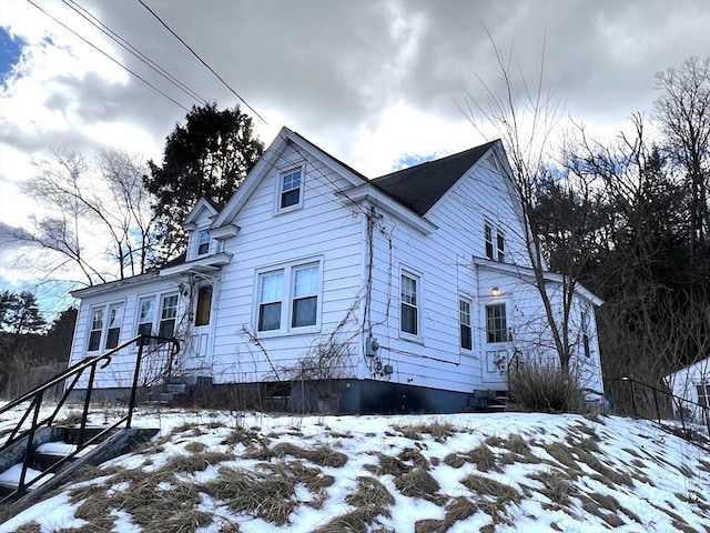 view of front of house