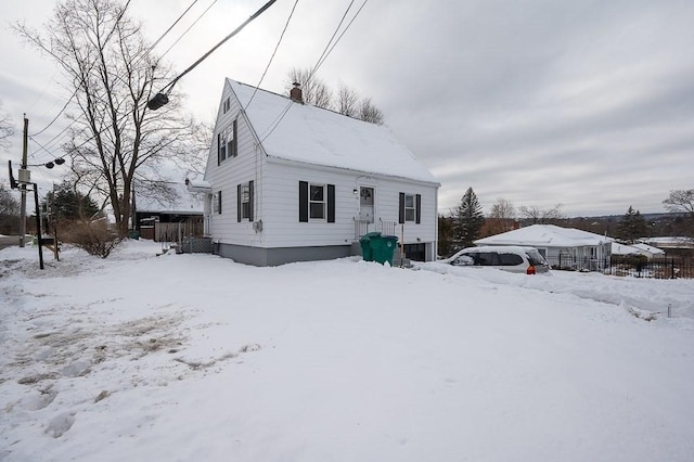 view of front of property