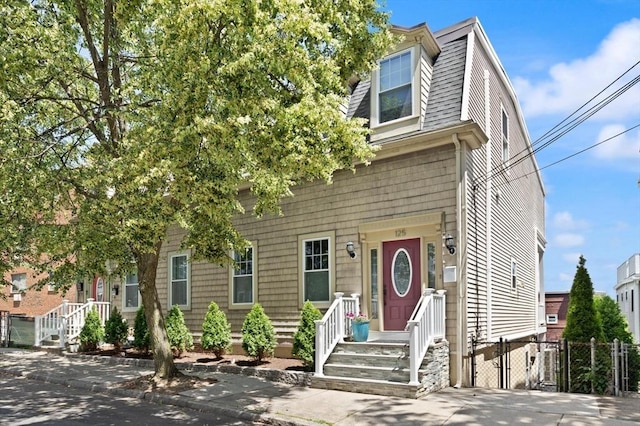 125 Heath St, Somerville, MA 02145 - view of front facade