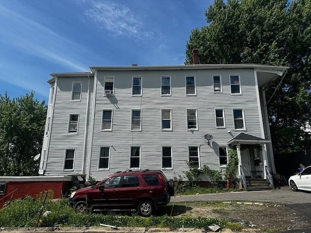 view of building exterior