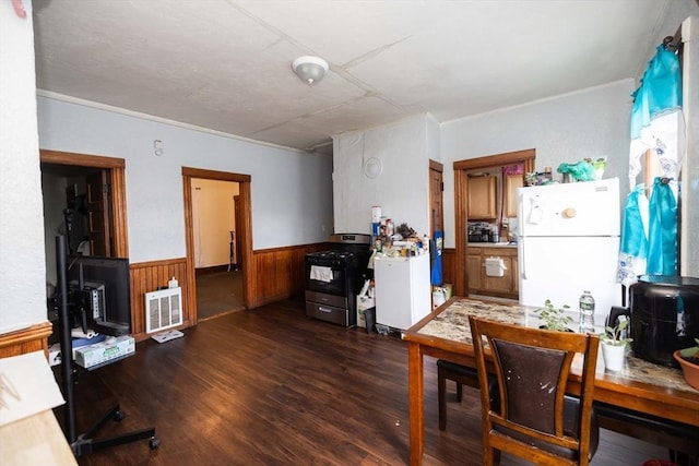 office with dark hardwood / wood-style flooring