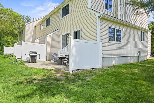 26 Gaslight Ln Unit 26, Easton, MA 02356 - back of house with a patio