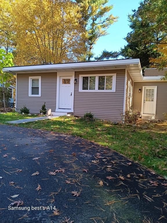 73 Laurie Ave, Abington, MA 02351 - view of single story home
