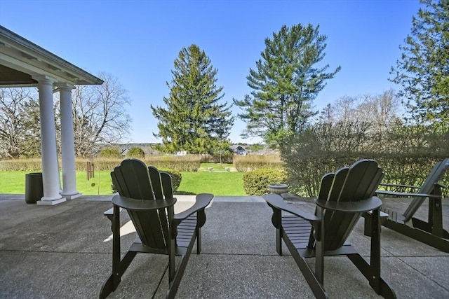 824 Tucker Rd, Dartmouth, MA 02747 - view of patio / terrace
