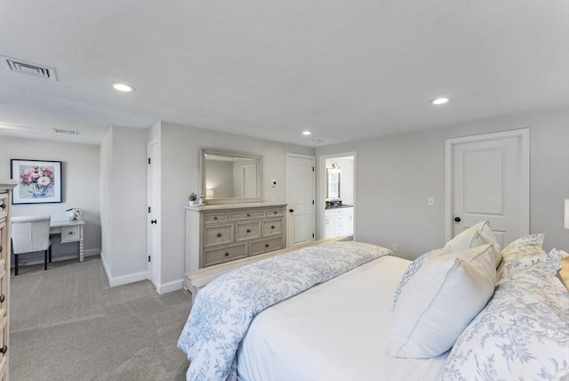 bedroom with recessed lighting, baseboards, visible vents, and light carpet