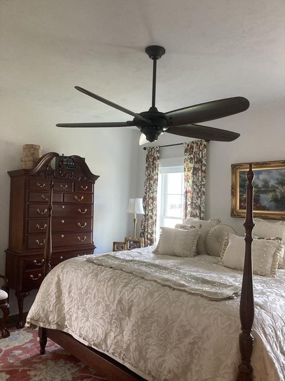 8 Salisbury Hill Blvd Unit 76, Worcester, MA 01609 - bedroom with ceiling fan