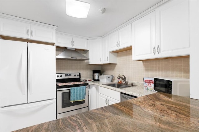 9 Tara Dr Unit 8, Weymouth, MA 02188 - kitchen featuring stainless steel appliances, a sink, under cabinet range hood, white cabinetry, and decorative backsplash