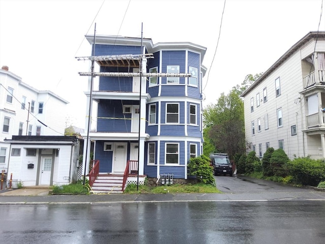 97-99 Blaisdell St Unit 1, Haverhill, MA 01832 - view of front of house