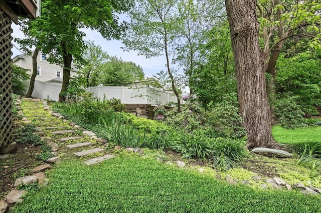 5 Emery Ct, Stoneham, MA 02180 - view of yard