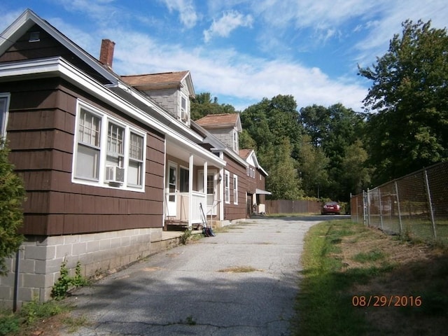 view of home's exterior