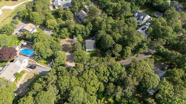10 Kellies Path, Eastham, MA 02642 - aerial view of property and surrounding area with nearby suburban area