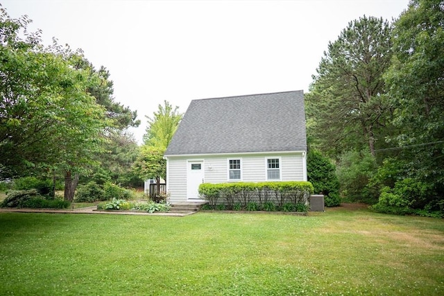 10 Kellies Path, Eastham, MA 02642 - cape cod home with a front lawn and a shingled roof