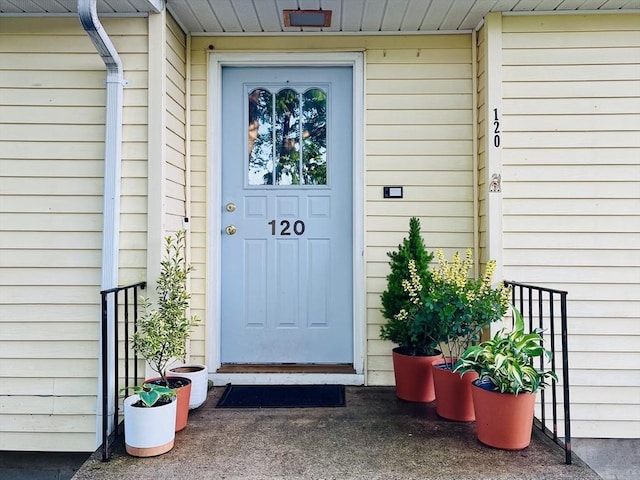 120 Tracy Cir, Amherst, MA 01002 - view of property entrance