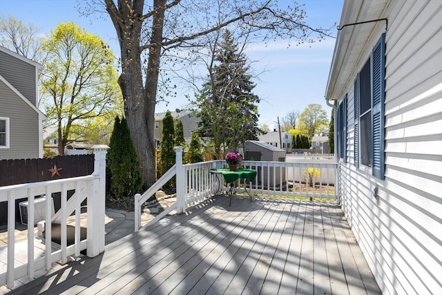deck with fence