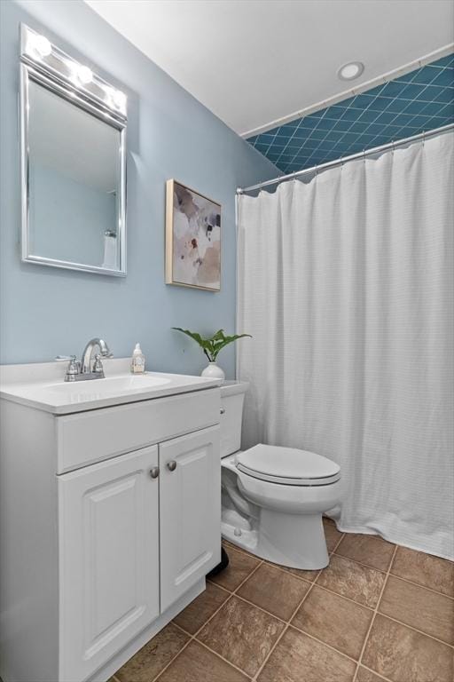 11 Anniversary Way, Billerica, MA 01821 - full bathroom featuring vanity and a shower with curtain