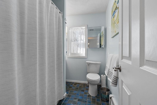 full bathroom featuring a baseboard radiator, baseboards, and toilet