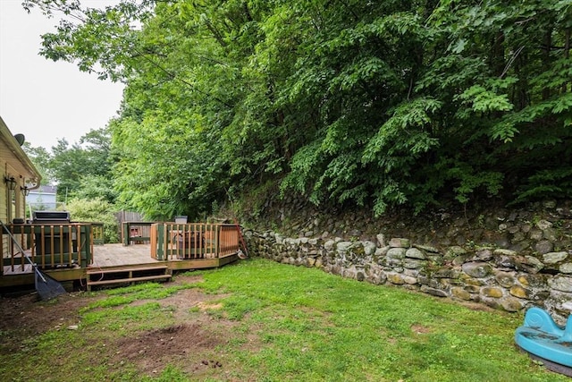14 W Winkley St, Amesbury, MA 01913 - view of grassy yard featuring a wooden deck