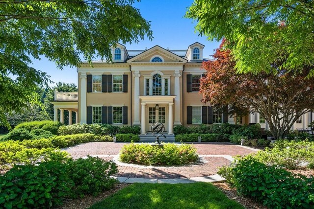 495 Hugh Cargill Rd, Concord, MA 01742 - view of back of house
